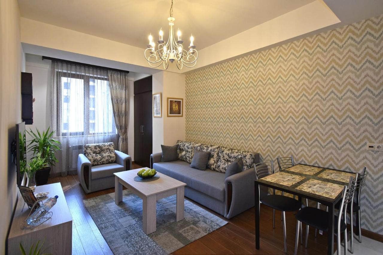 Yerevan4You Patio Екстер'єр фото